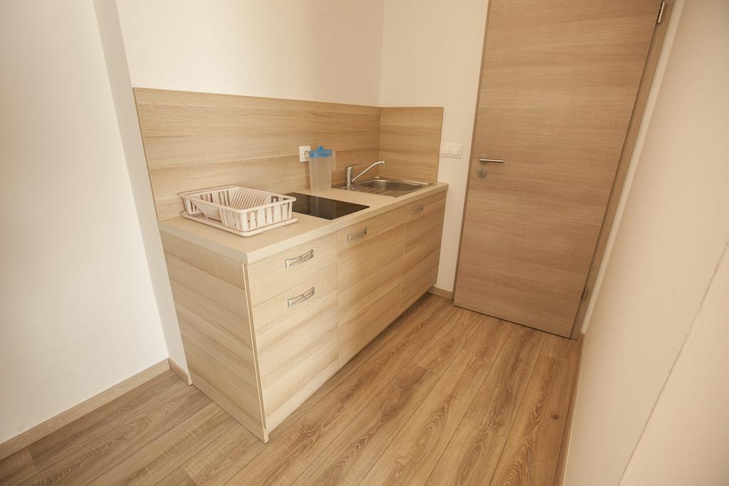 Sweet Dreams Rooms And Apartments Postojna Room photo